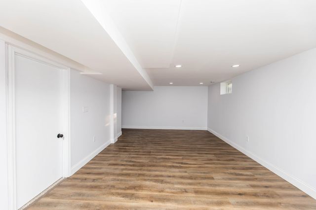 6412 Indiana Avenue N, Brooklyn Center, MN 55429