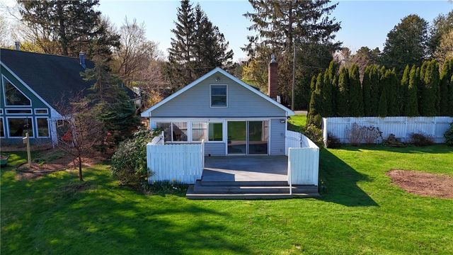 2187 Lake Road, Ontario, NY 14519