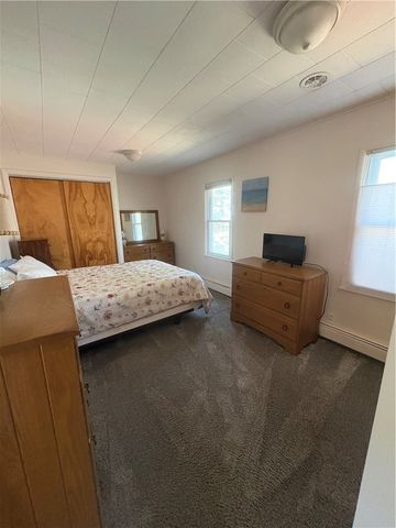 2187 Lake Road, Ontario, NY 14519