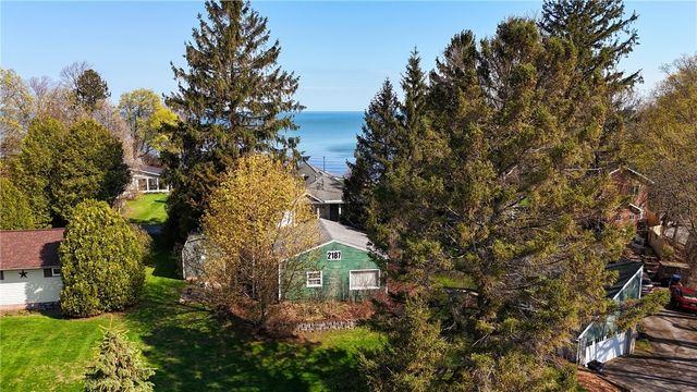 2187 Lake Road, Ontario, NY 14519