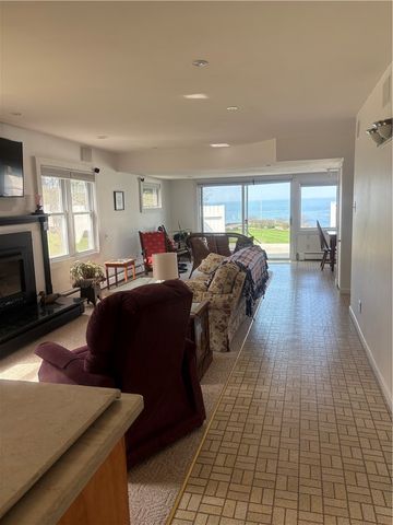2187 Lake Road, Ontario, NY 14519