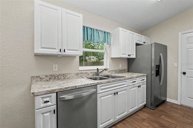 6512 NW 11 AVENUE, Ocala, FL 34475