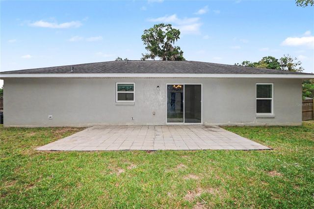 6512 NW 11 AVENUE, Ocala, FL 34475