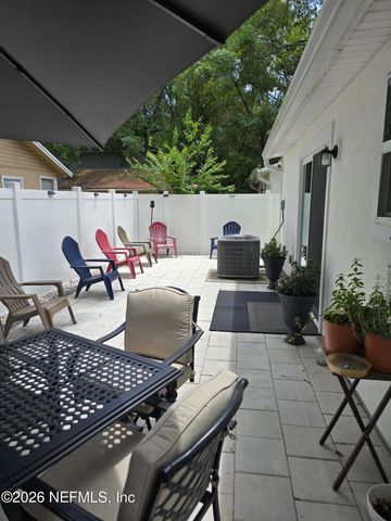 633 CHESTNUT Street, Jacksonville, FL 32205