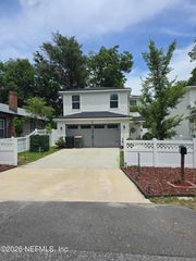 633 CHESTNUT Street, Jacksonville, FL 32205