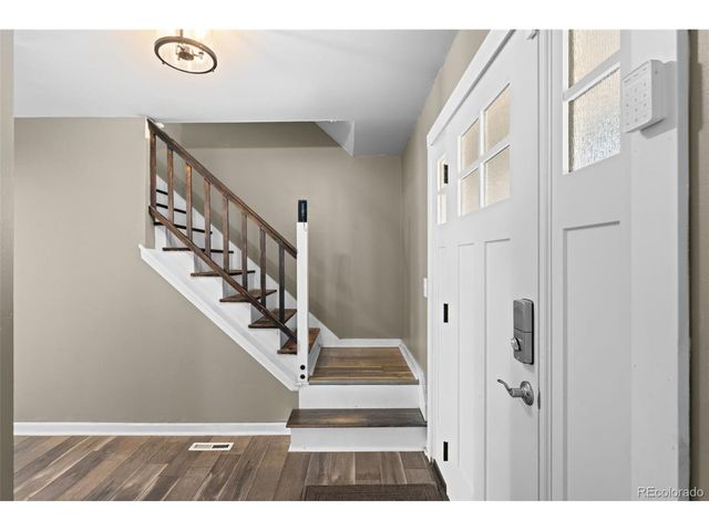 1850 S Nile Ct, Aurora, CO 80012