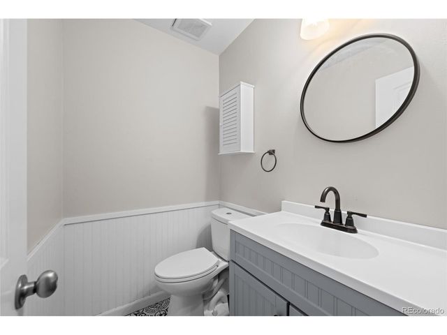 1850 S Nile Ct, Aurora, CO 80012