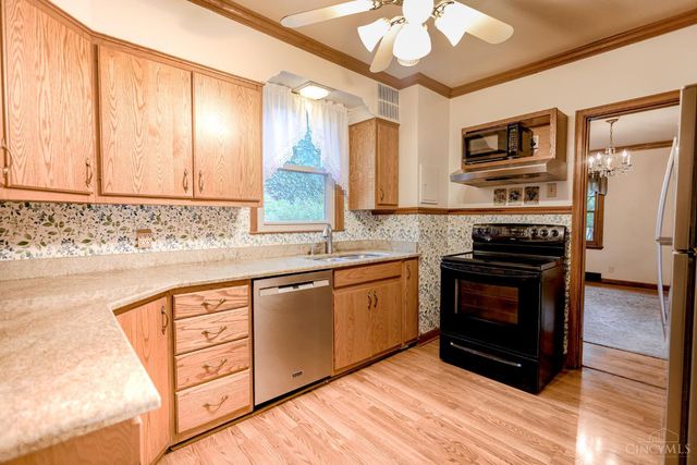 811 Lawn Avenue, Hamilton, OH 45013