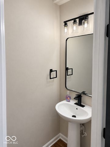 15142 Betton Place, Fishers, IN 46037