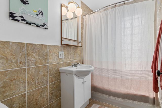 1515 Blair Ave, Saint Paul, MN 55104