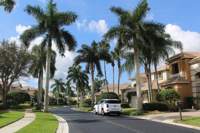 10836 Grande Boulevard, West Palm Beach, FL 33412