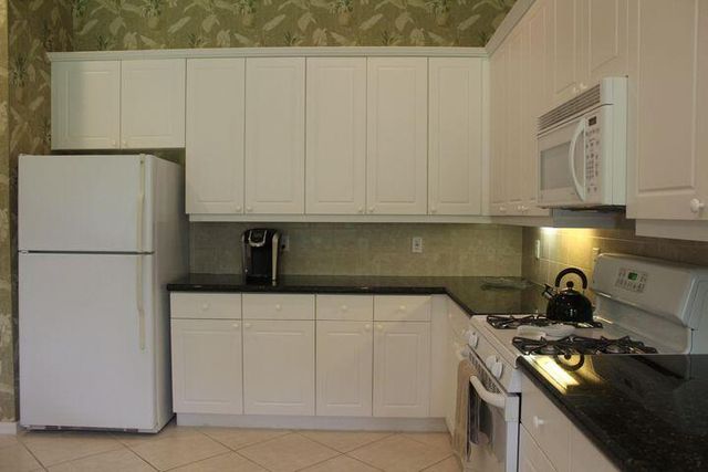 10836 Grande Boulevard, West Palm Beach, FL 33412