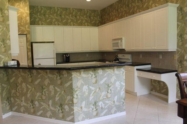 10836 Grande Boulevard, West Palm Beach, FL 33412