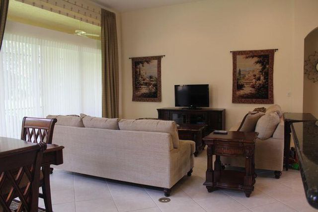 10836 Grande Boulevard, West Palm Beach, FL 33412