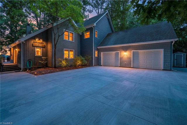 144 Riverside Court, Lexington, NC 27292