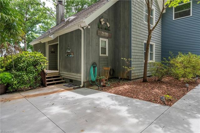 144 Riverside Court, Lexington, NC 27292