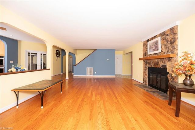 144 Riverside Court, Lexington, NC 27292