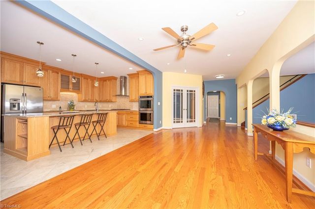 144 Riverside Court, Lexington, NC 27292