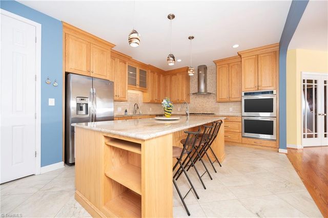 144 Riverside Court, Lexington, NC 27292