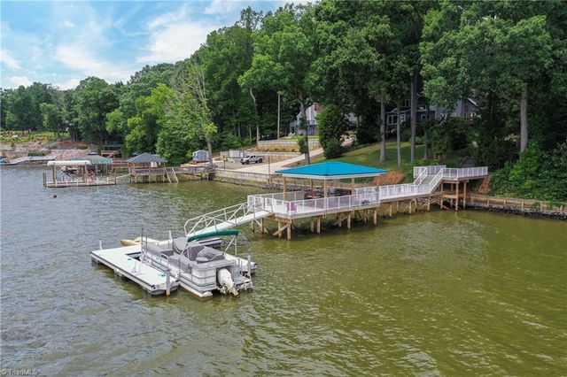 144 Riverside Court, Lexington, NC 27292