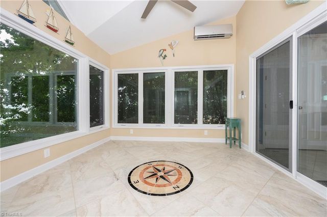 144 Riverside Court, Lexington, NC 27292