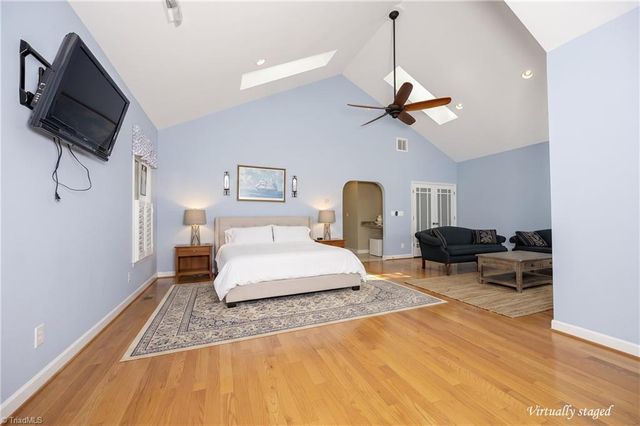 144 Riverside Court, Lexington, NC 27292