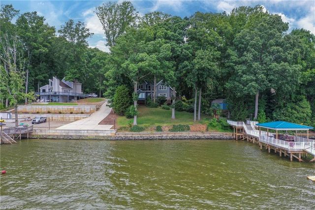 144 Riverside Court, Lexington, NC 27292