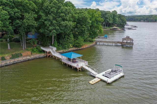 144 Riverside Court, Lexington, NC 27292