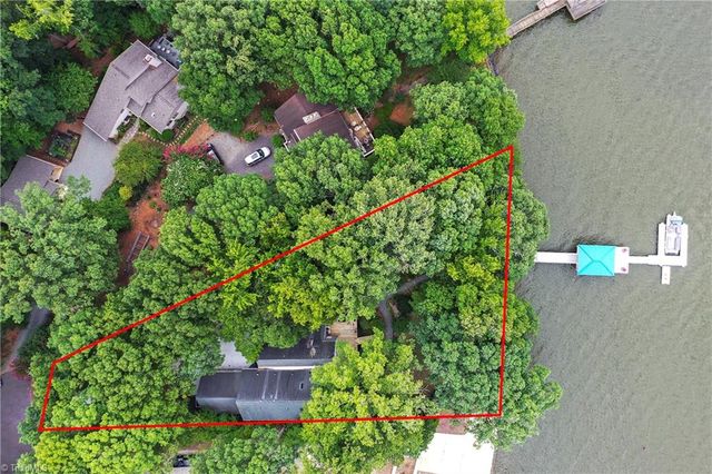 144 Riverside Court, Lexington, NC 27292