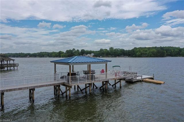 144 Riverside Court, Lexington, NC 27292