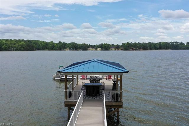 144 Riverside Court, Lexington, NC 27292