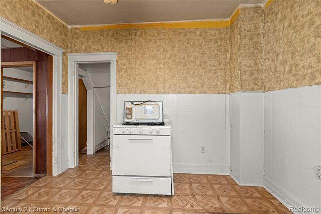 3949 Trenton Street, Detroit, MI 48210