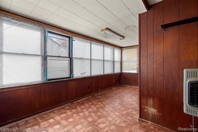 3949 Trenton Street, Detroit, MI 48210