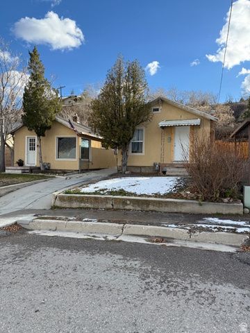 279 HILL ST, Helper, UT 84526