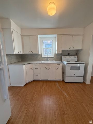 279 HILL ST, Helper, UT 84526