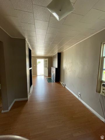 279 HILL ST, Helper, UT 84526