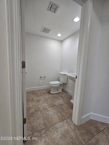 1031 1ST Street 1105, Jacksonville Beach, FL 32250