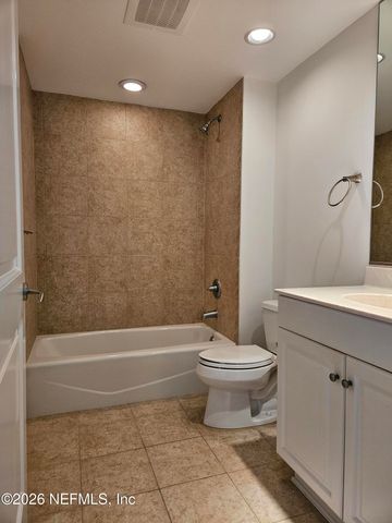 1031 1ST Street 1105, Jacksonville Beach, FL 32250