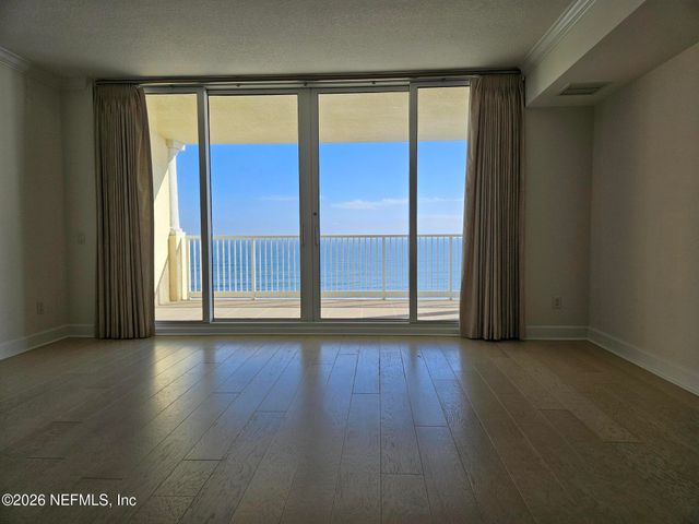 1031 1ST Street 1105, Jacksonville Beach, FL 32250