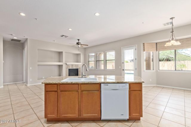 13582 S 184th Avenue, Goodyear, AZ 85338