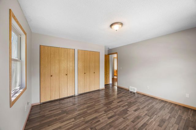 6117 W 105th Street, Bloomington, MN 55438