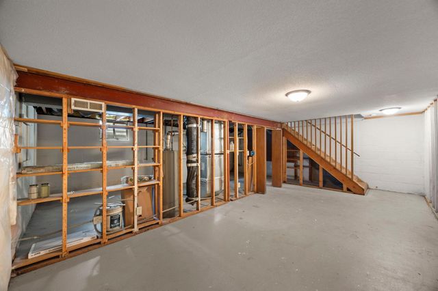 6117 W 105th Street, Bloomington, MN 55438