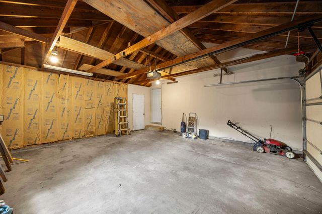 6117 W 105th Street, Bloomington, MN 55438
