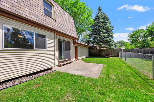 6117 W 105th Street, Bloomington, MN 55438
