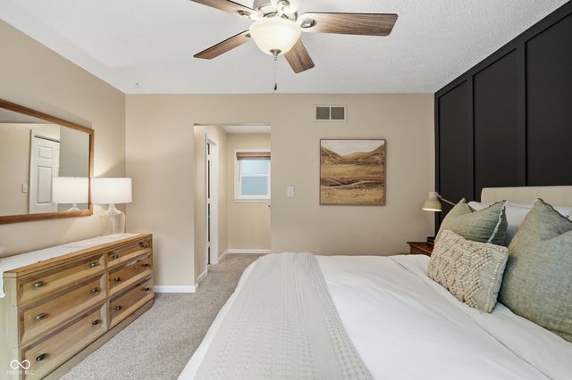 221 Aspen Way, Noblesville, IN 46062