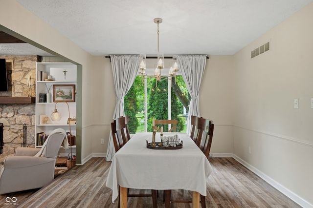 221 Aspen Way, Noblesville, IN 46062