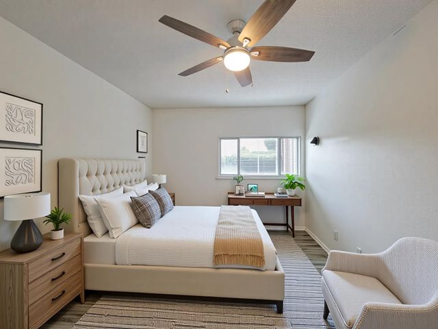 7119 N Holiday Drive, Galveston, TX 77550