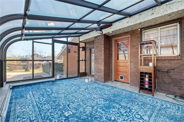 301 Nittany Dr, Monroeville, PA 15146