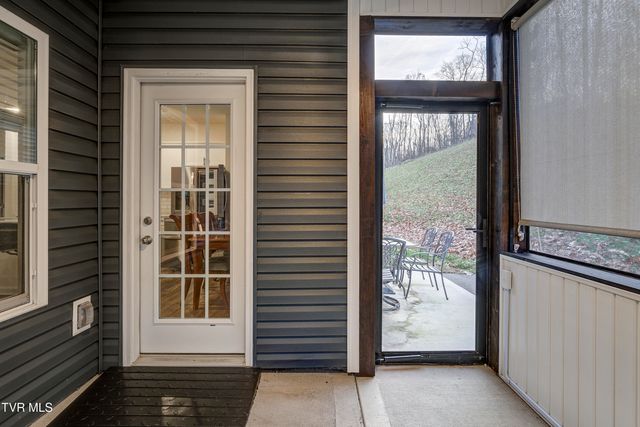 2472 Bridgeforth Crossing, Kingsport, TN 37664