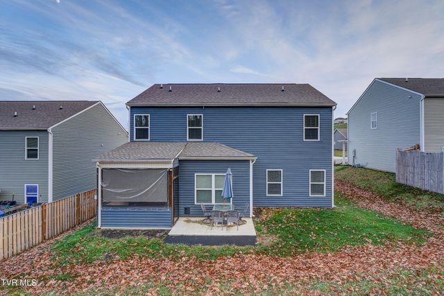 2472 Bridgeforth Crossing, Kingsport, TN 37664